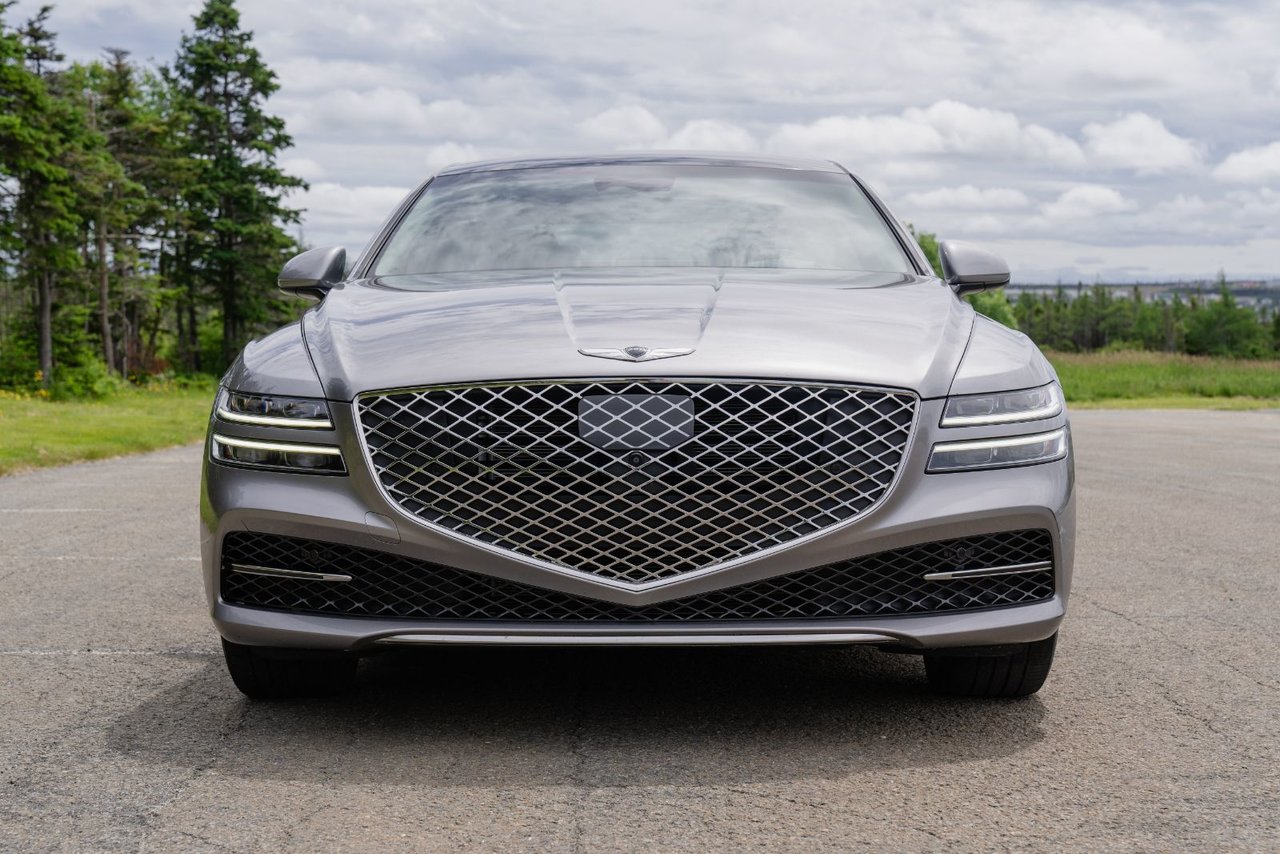2023 Genesis G80
