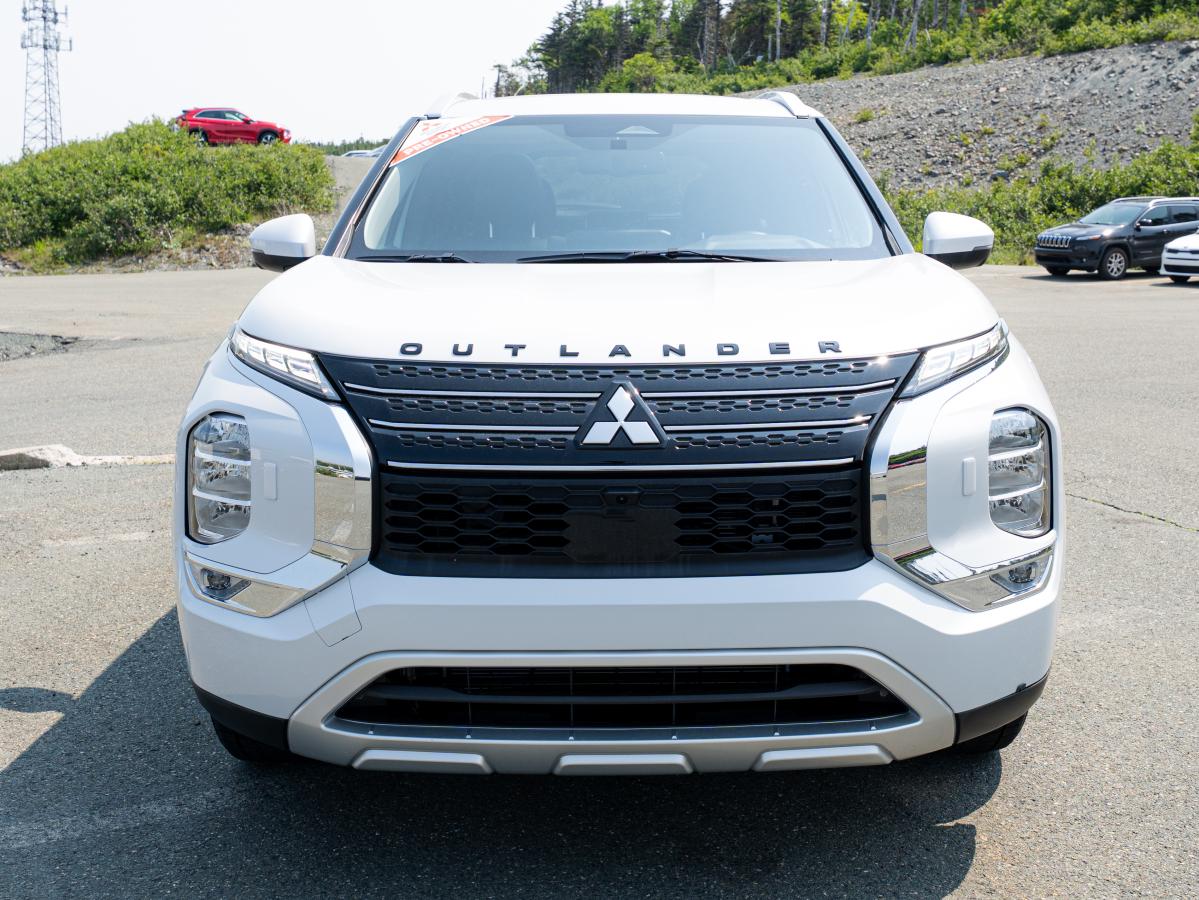 2025 Mitsubishi Outlander PHEV