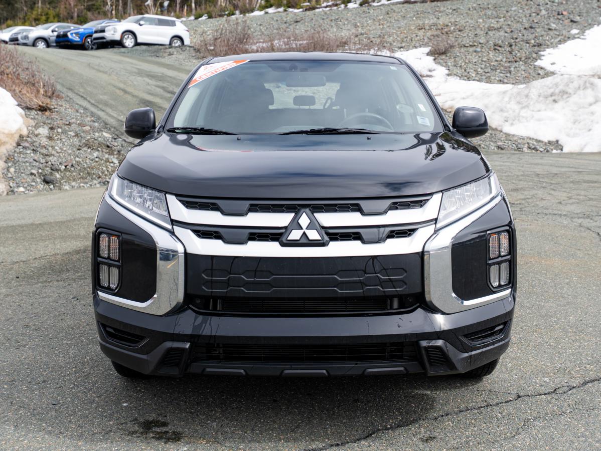 2025 Mitsubishi RVR
