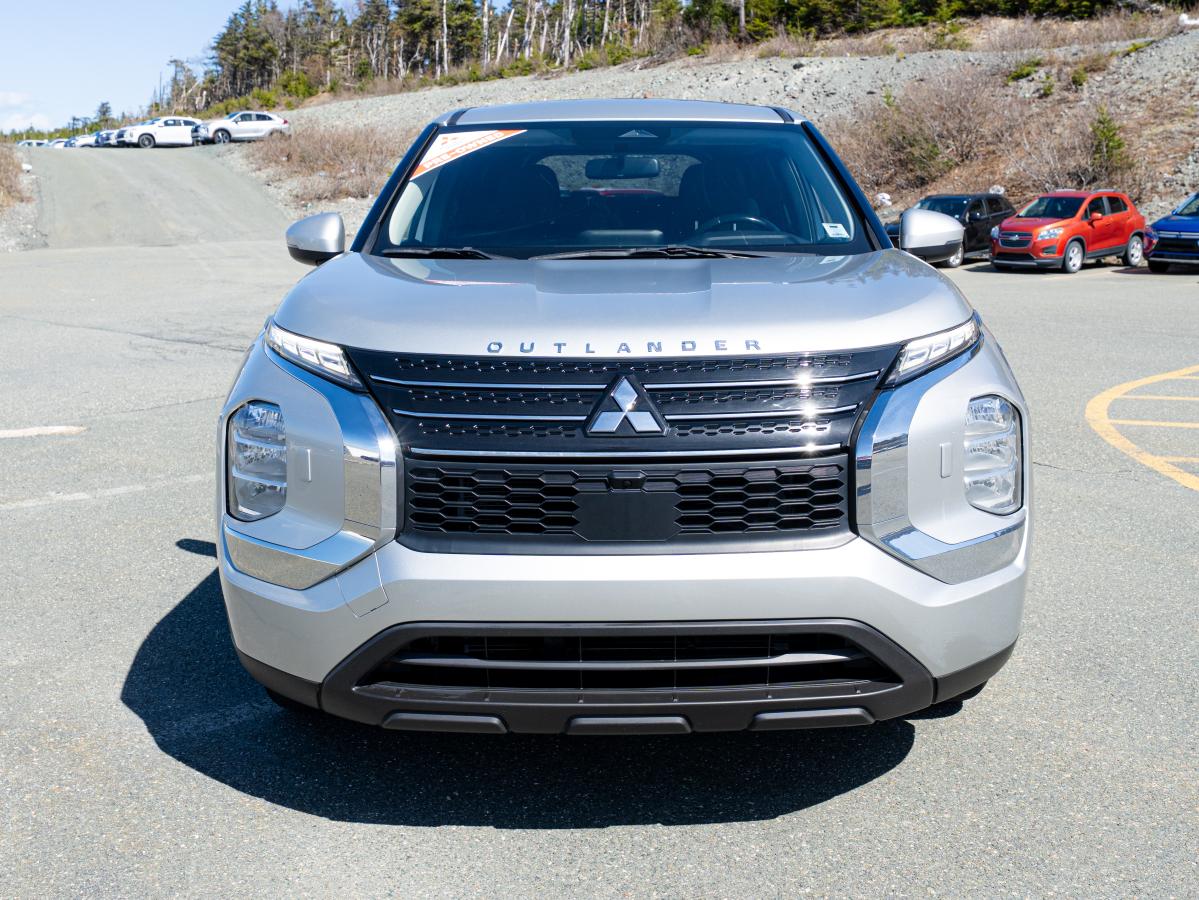 2023 Mitsubishi Outlander